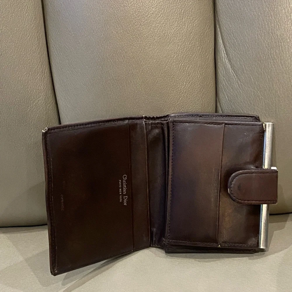 𝅺authentic Vintage Christian Dior wallet